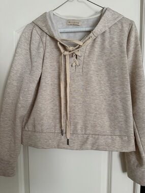 Hologram - Lace-Up Hooded Pullover in Heathered Cream S/M